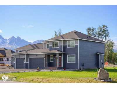 Home For Sale in Bluffs At The Ranch, Alaska