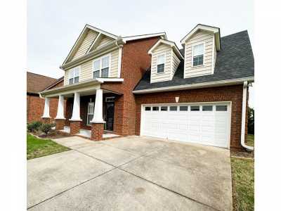 Home For Sale in Murfreesboro, Tennessee