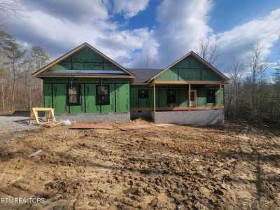 Home For Sale in Grimsley, Tennessee