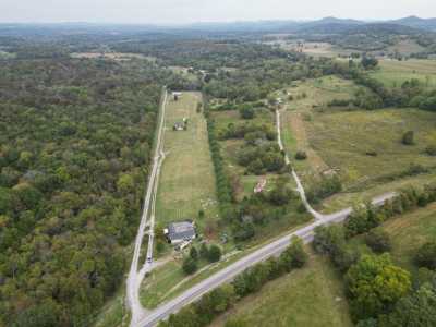 Home For Sale in Watertown, Tennessee