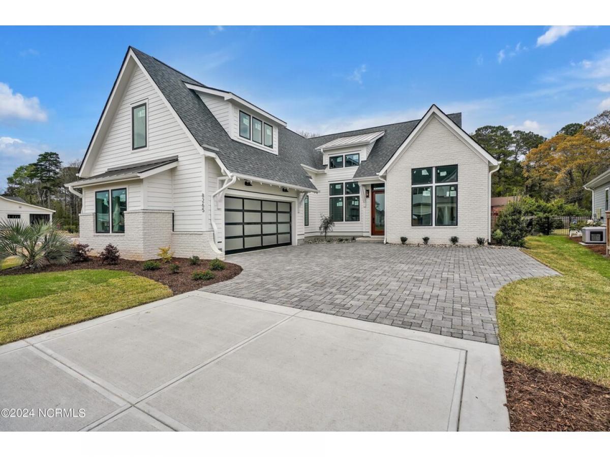 Picture of Home For Sale in Wilmington, North Carolina, United States