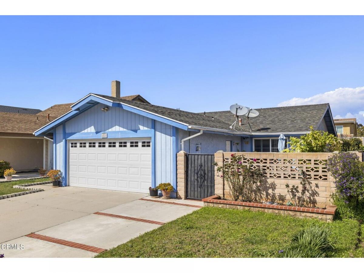 Picture of Home For Sale in Oxnard, California, United States