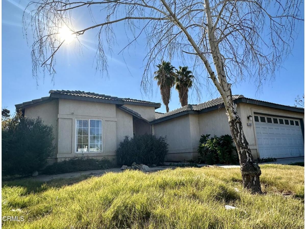 Picture of Home For Sale in Bakersfield, California, United States