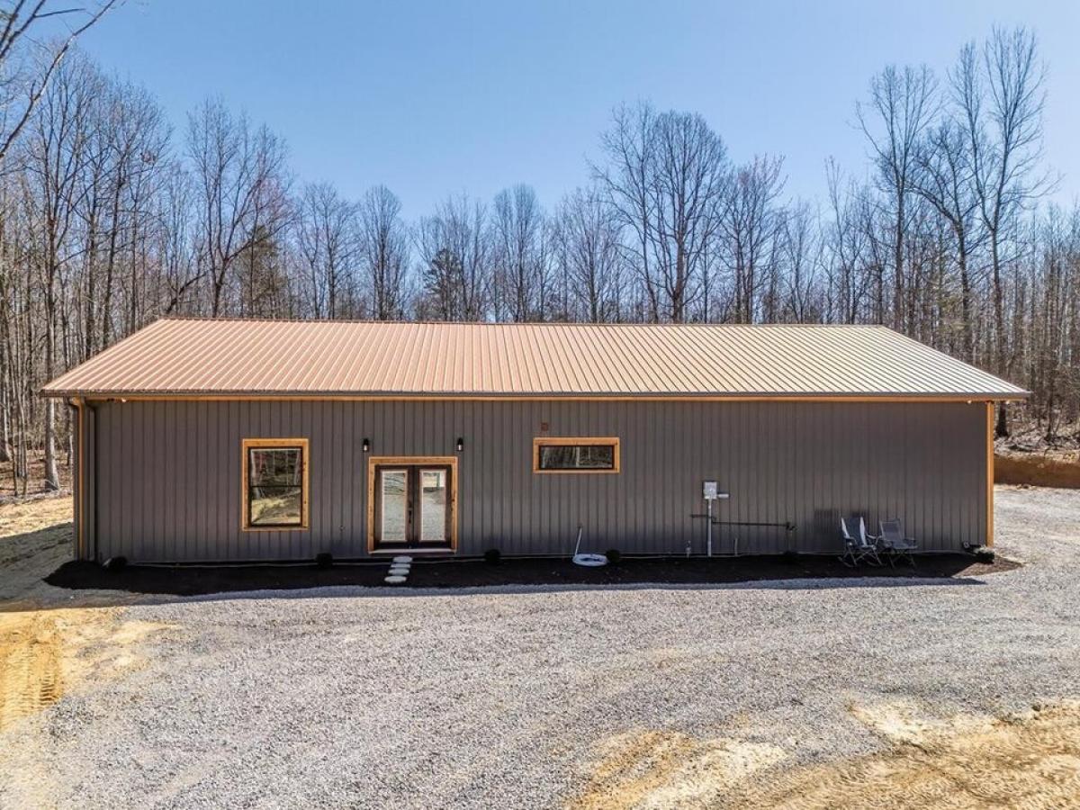 Picture of Home For Sale in Wilder, Tennessee, United States