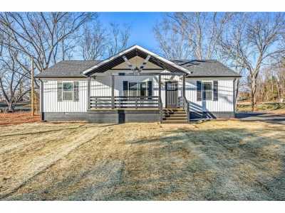 Home For Sale in Livingston, Tennessee