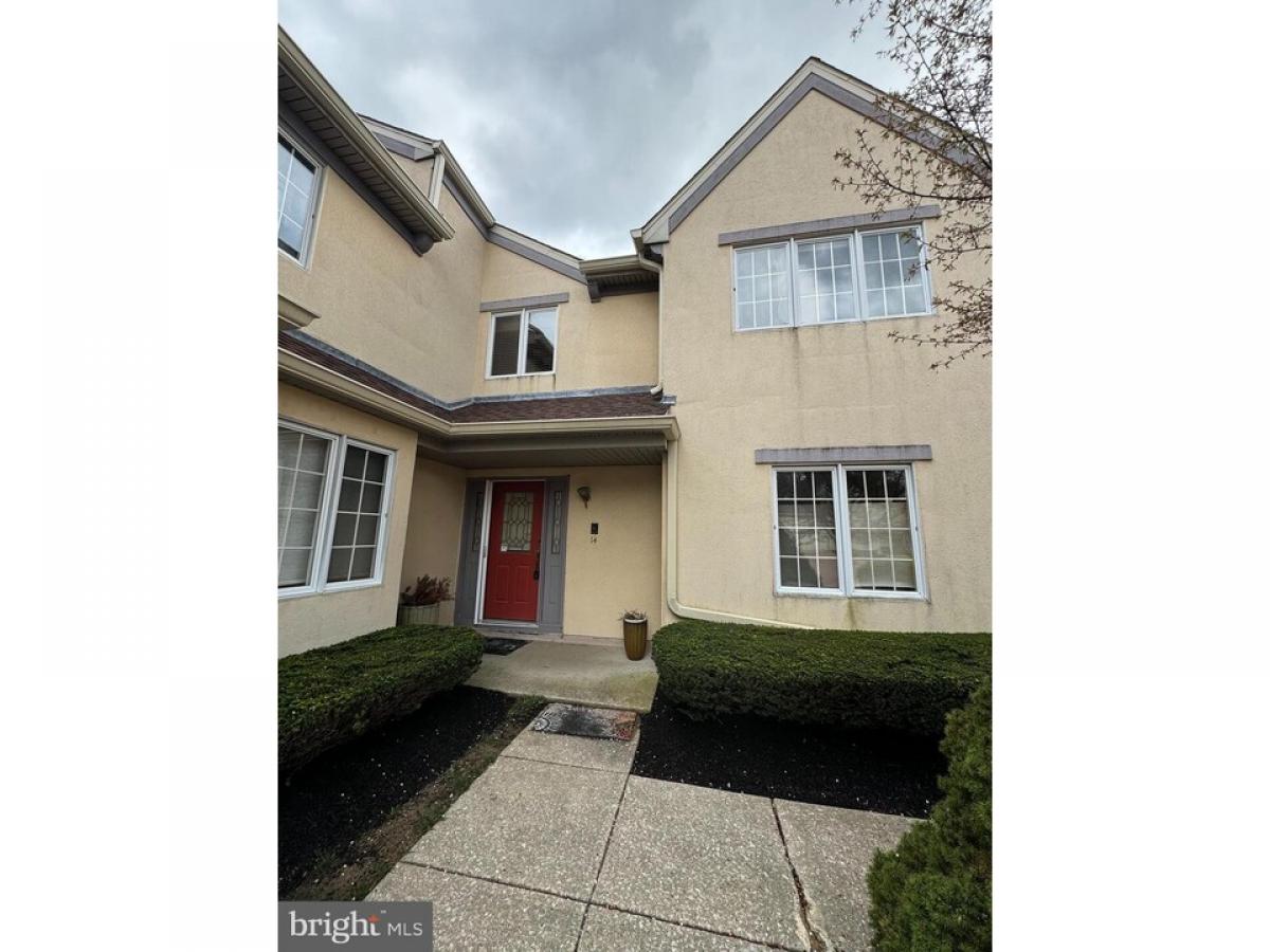 Picture of Home For Sale in Bala Cynwyd, Pennsylvania, United States