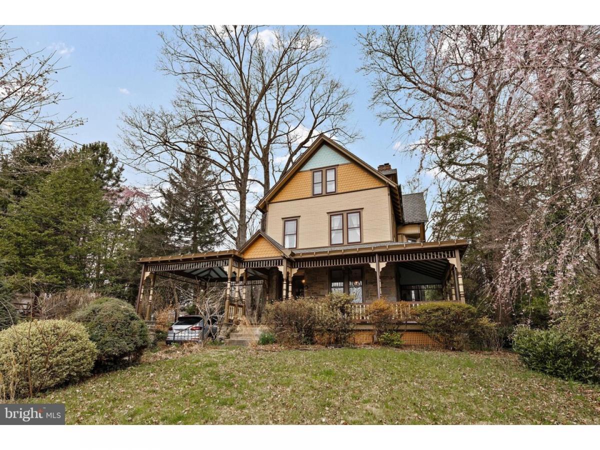 Picture of Home For Sale in Wyncote, Pennsylvania, United States