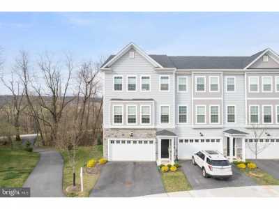Home For Sale in Exton, Pennsylvania