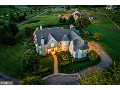 Home For Sale in Chester Springs, Pennsylvania