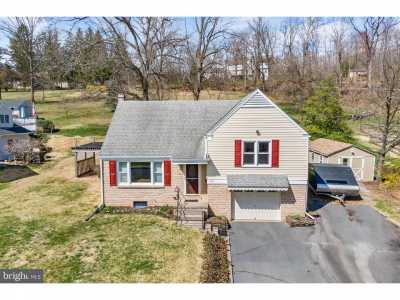 Home For Sale in Perkasie, Pennsylvania