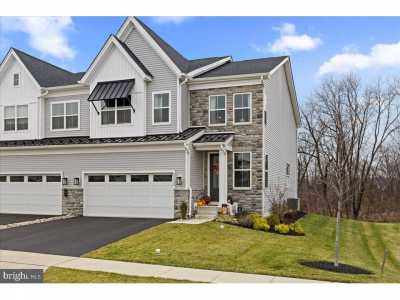 Home For Sale in Warrington, Pennsylvania
