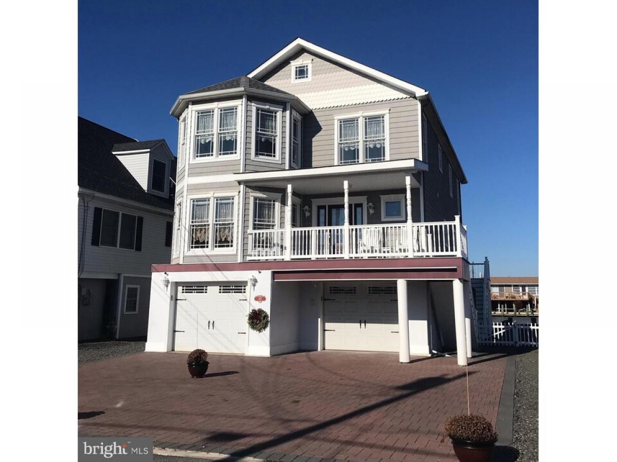 Picture of Home For Sale in Tuckerton, New Jersey, United States