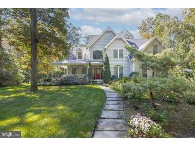 Home For Sale in Frenchtown, New Jersey