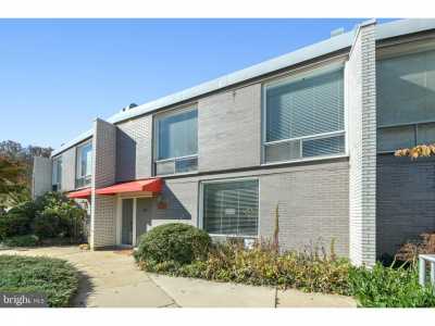 Home For Sale in Bethesda, Maryland