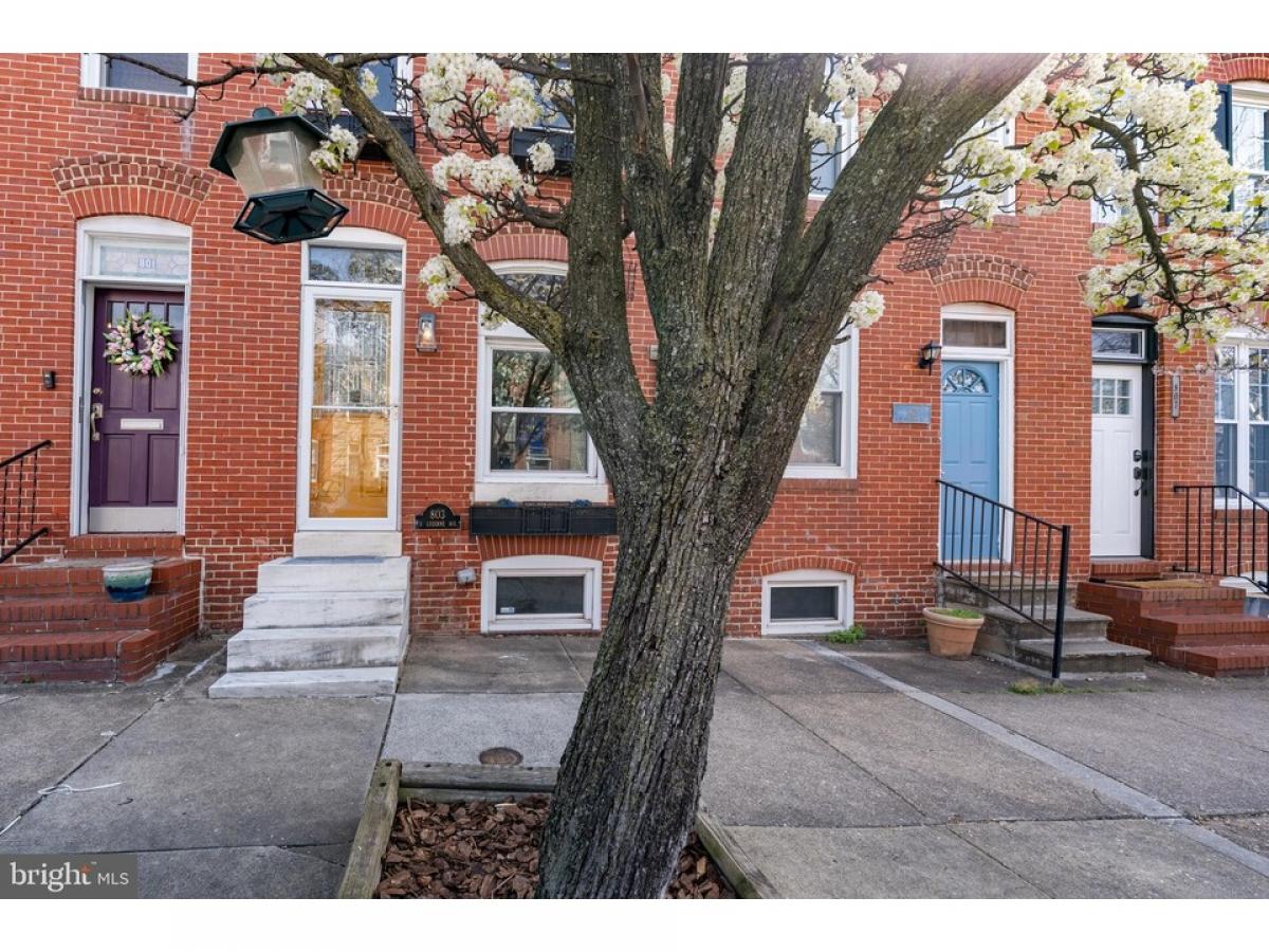 Picture of Home For Sale in Baltimore, Maryland, United States