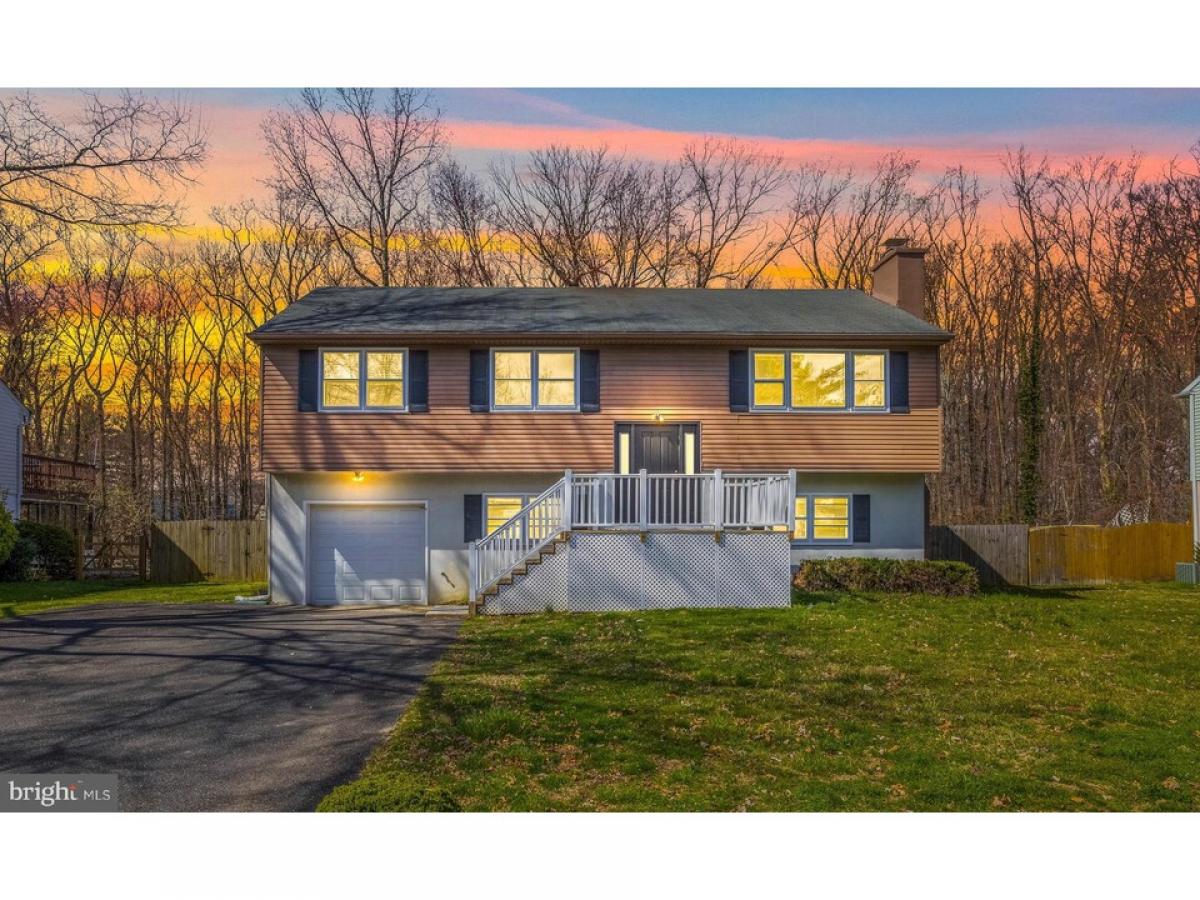 Picture of Home For Sale in Newark, Delaware, United States