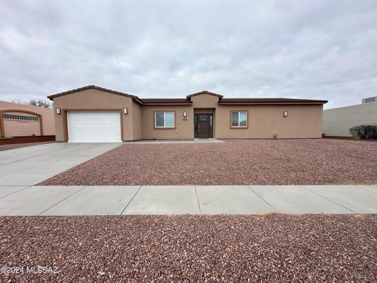 Picture of Home For Sale in Green Valley, Arizona, United States
