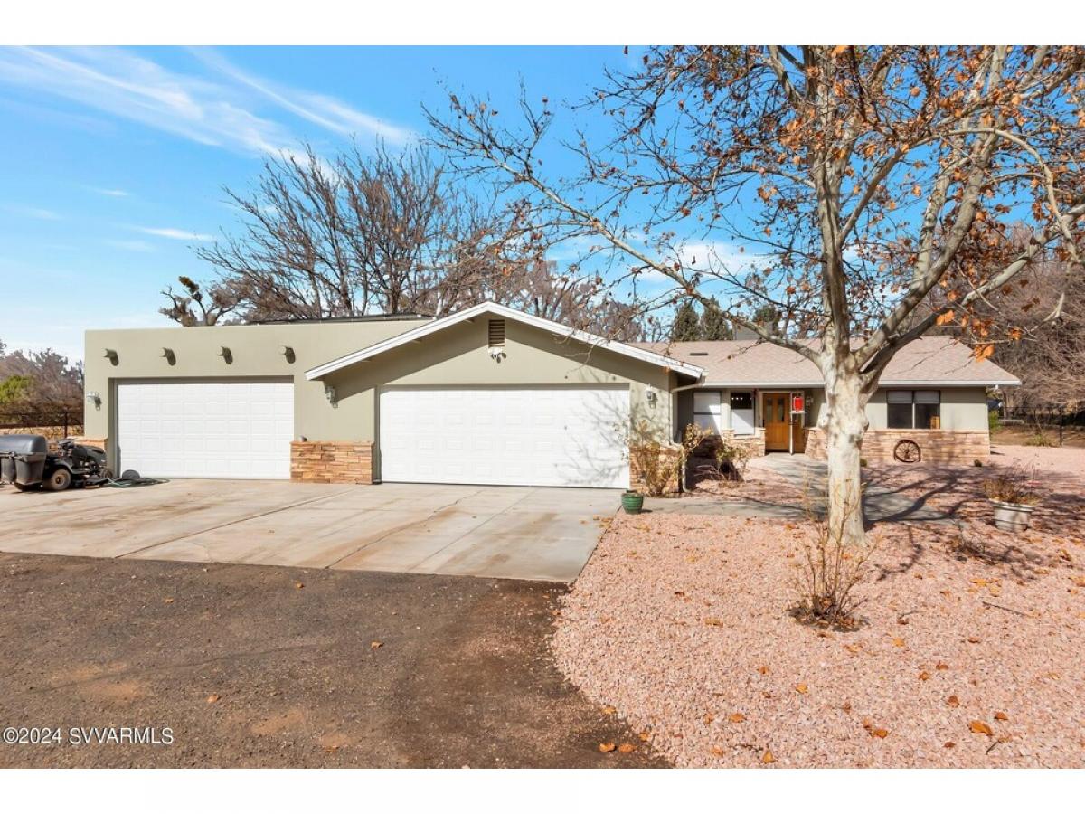 Picture of Home For Sale in Cornville, Arizona, United States