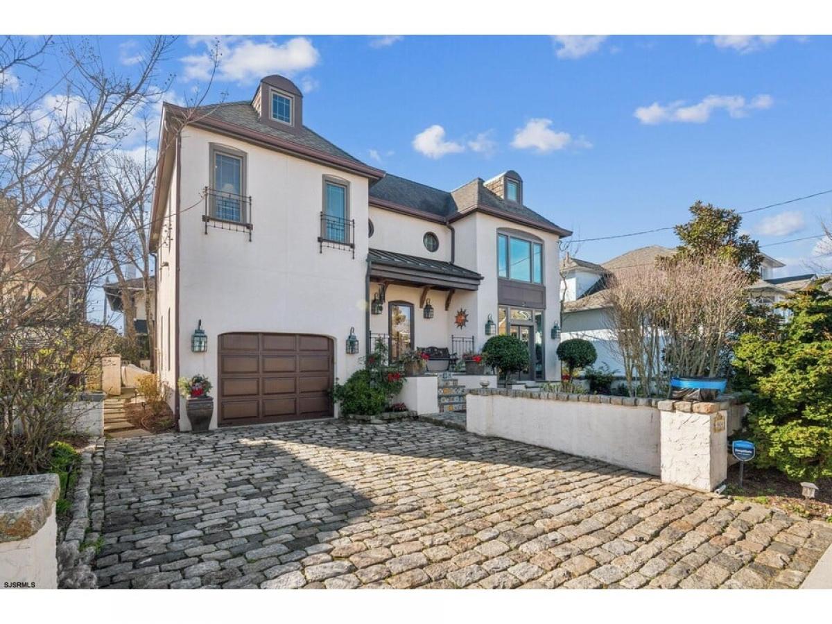 Picture of Home For Sale in Ventnor, New Jersey, United States