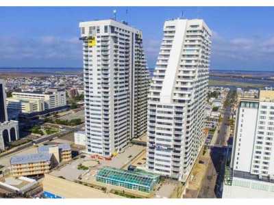 Home For Sale in Atlantic City, New Jersey