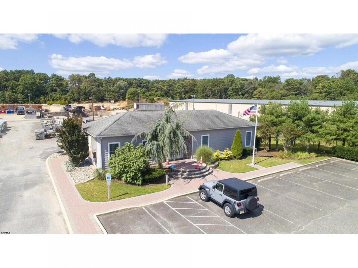 Picture of Commercial Building For Sale in Egg Harbor Township, New Jersey, United States