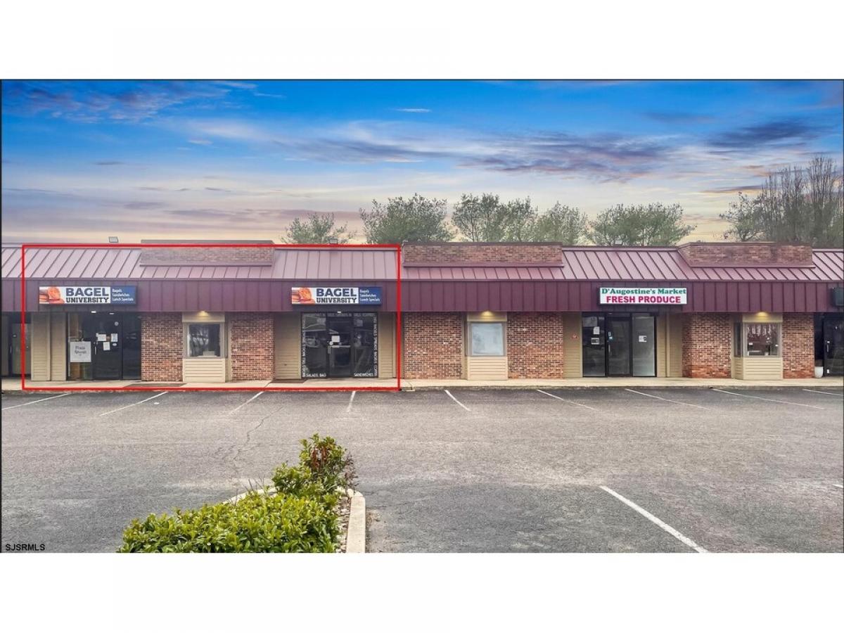 Picture of Commercial Building For Sale in Vineland, New Jersey, United States