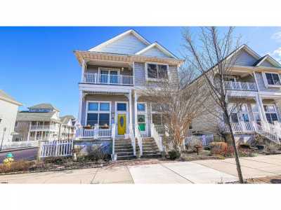 Home For Sale in Atlantic City, New Jersey