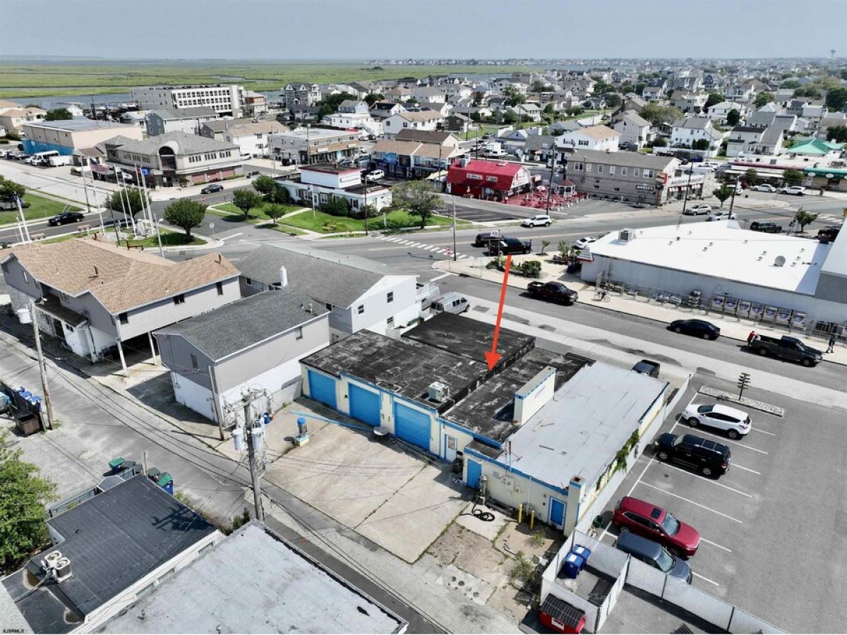 Picture of Commercial Building For Sale in Brigantine, New Jersey, United States