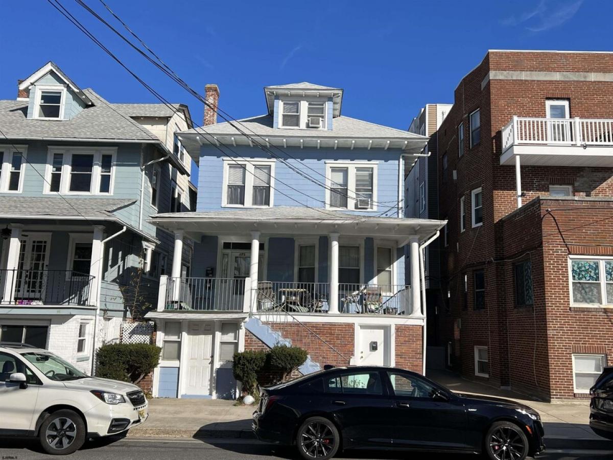Picture of Multi-Family Home For Sale in Ventnor, New Jersey, United States