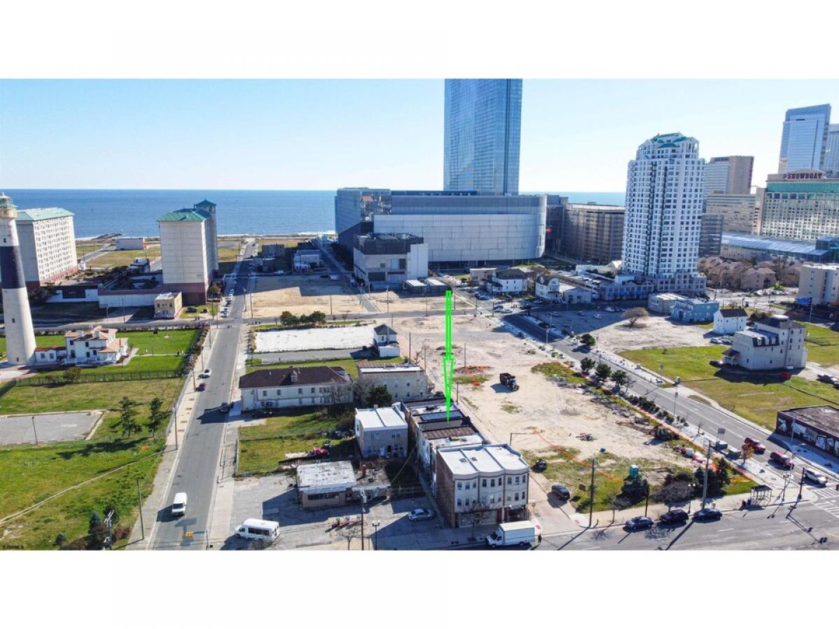 Picture of Home For Sale in Atlantic City, New Jersey, United States