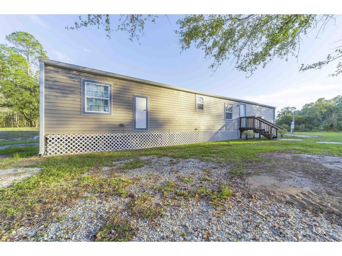 Picture of Home For Sale in Hastings, Florida, United States