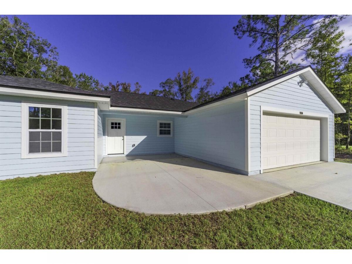 Picture of Home For Sale in Hastings, Florida, United States