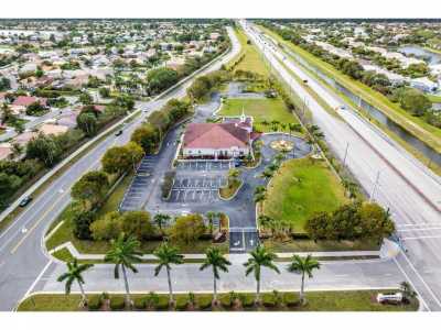 Commercial Building For Sale in Lake Worth, Florida