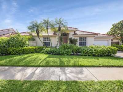 Home For Sale in Palm Beach Gardens, Florida