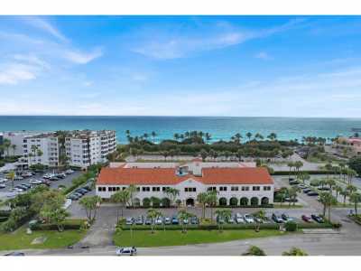Commercial Building For Sale in Palm Beach, Florida