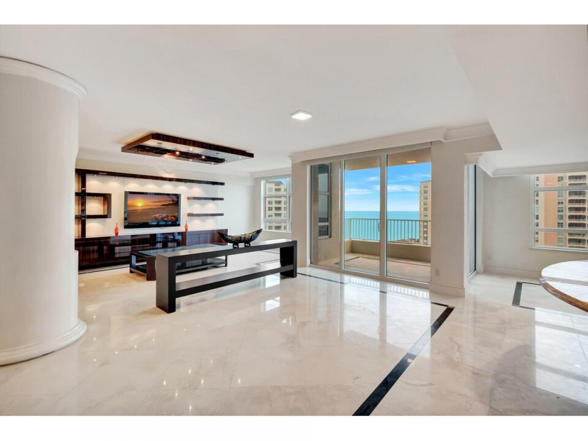 Picture of Home For Sale in Highland Beach, Florida, United States