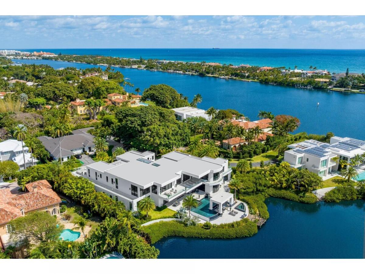 Picture of Home For Sale in Manalapan, Florida, United States