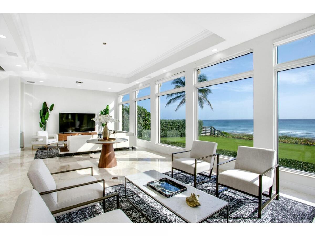 Picture of Home For Sale in Highland Beach, Florida, United States