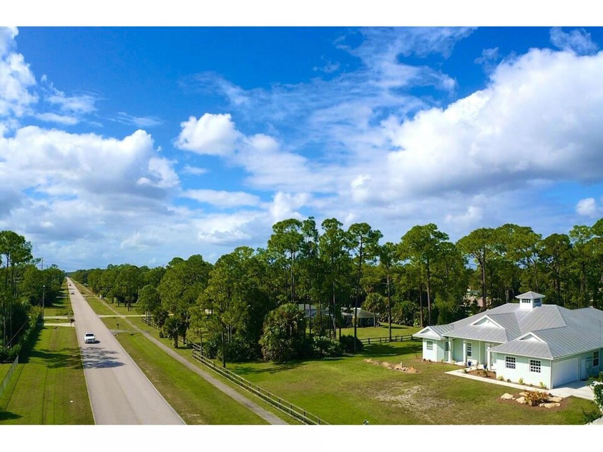 Picture of Home For Sale in Loxahatchee, Florida, United States