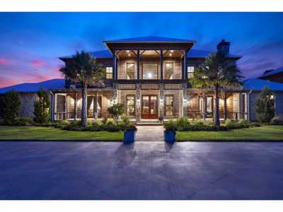 Home For Sale in Okeechobee, Florida