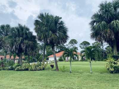 Home For Sale in West Palm Beach, Florida
