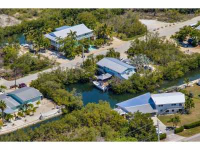 Home For Sale in Geiger Key, Florida