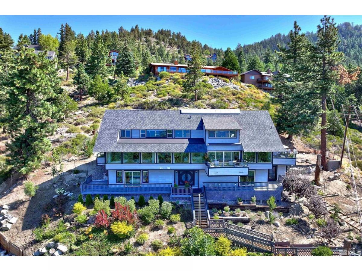 Picture of Home For Sale in Glenbrook, Nevada, United States