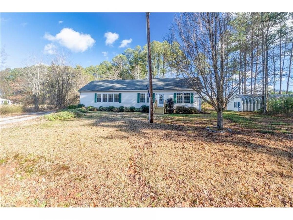 Picture of Home For Sale in Sunbury, North Carolina, United States