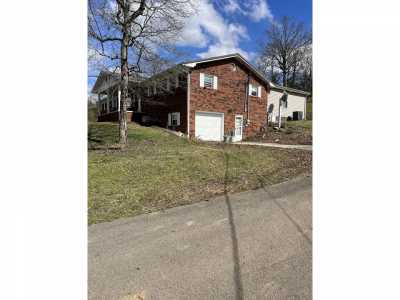 Home For Sale in Englewood, Tennessee