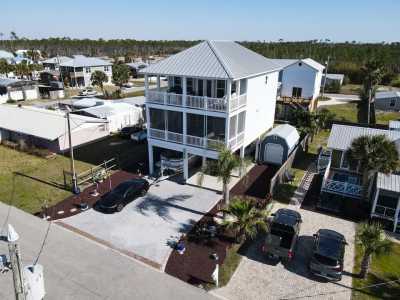 Home For Sale in Port Saint Joe, Florida