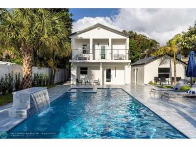 Home For Sale in Lauderdale by the Sea, Florida
