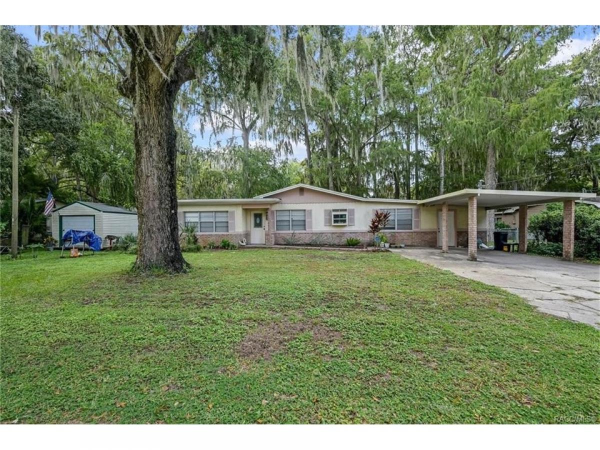 Picture of Home For Sale in Inverness, Florida, United States
