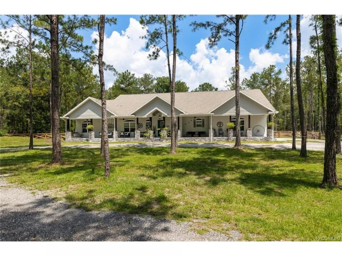 Picture of Home For Sale in Brooksville, Florida, United States