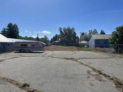 Commercial Building For Sale in Chester, California